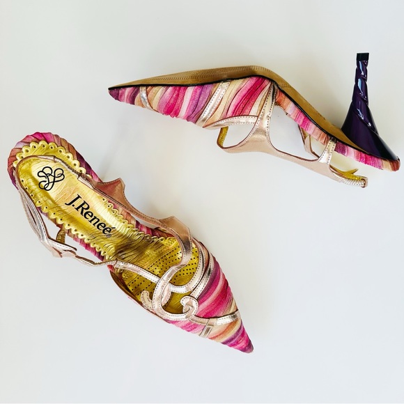 J. Reneé Heels - Picture 4 of 7